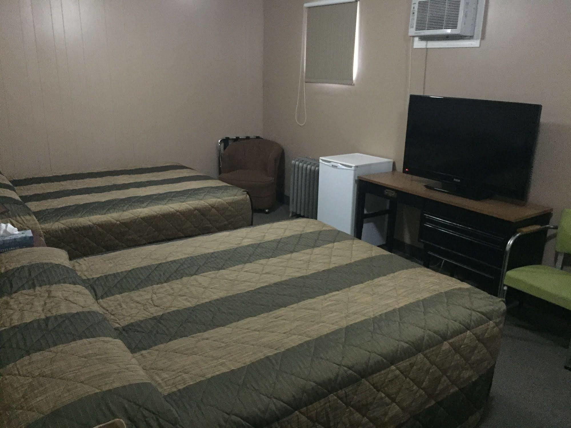 King'S Hotel & Motel By Elevate Rooms Shaunavon Luaran gambar