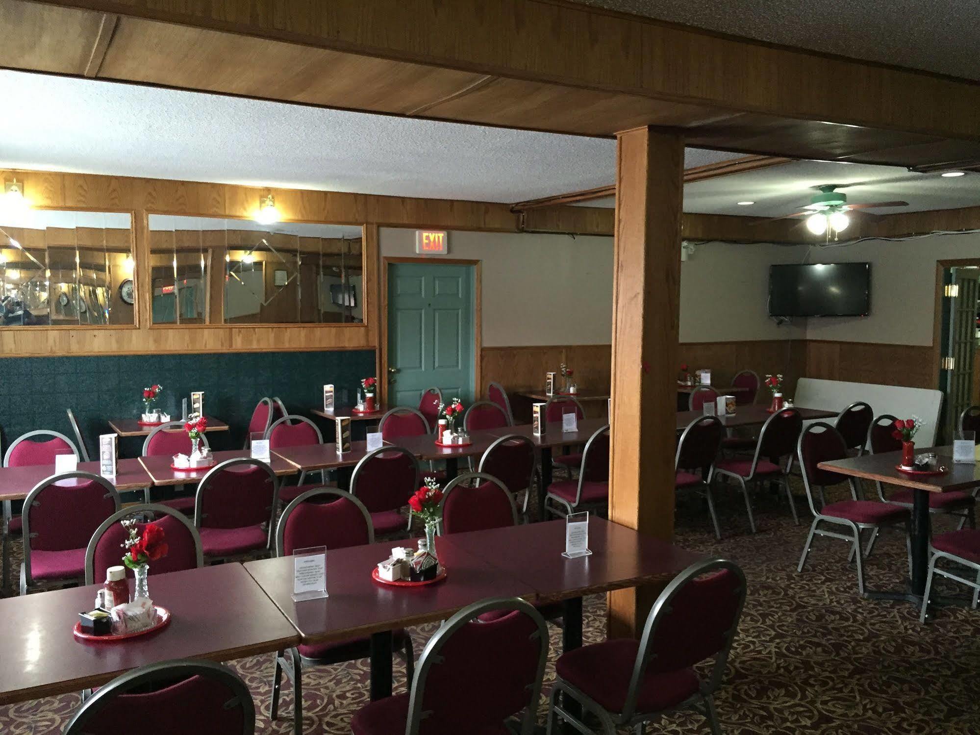 King'S Hotel & Motel By Elevate Rooms Shaunavon Luaran gambar