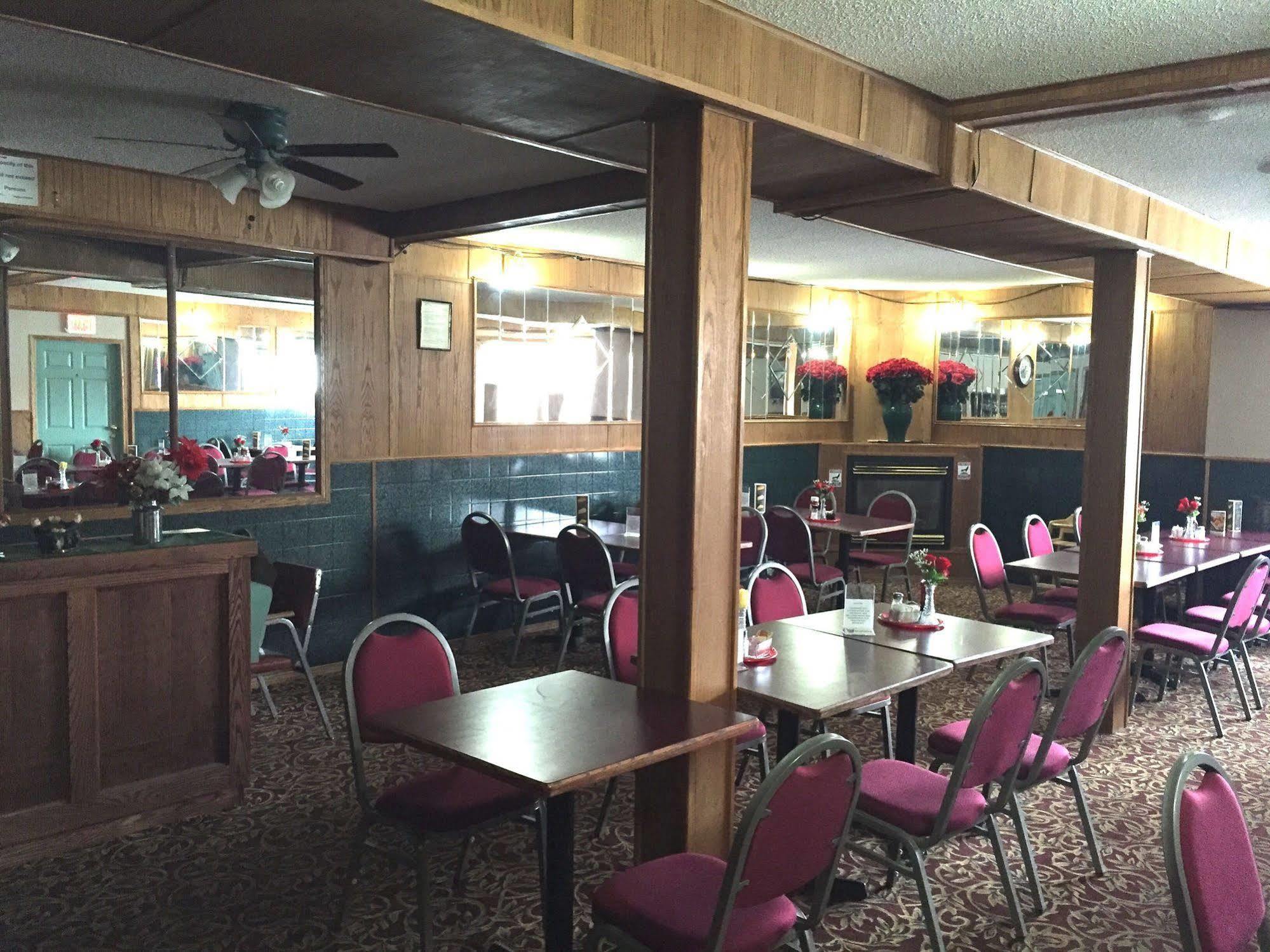 King'S Hotel & Motel By Elevate Rooms Shaunavon Luaran gambar